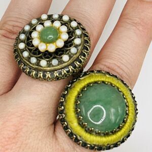Pair of Statement Rings Green Gold Tone Adjustable Hostess Round Set of 2